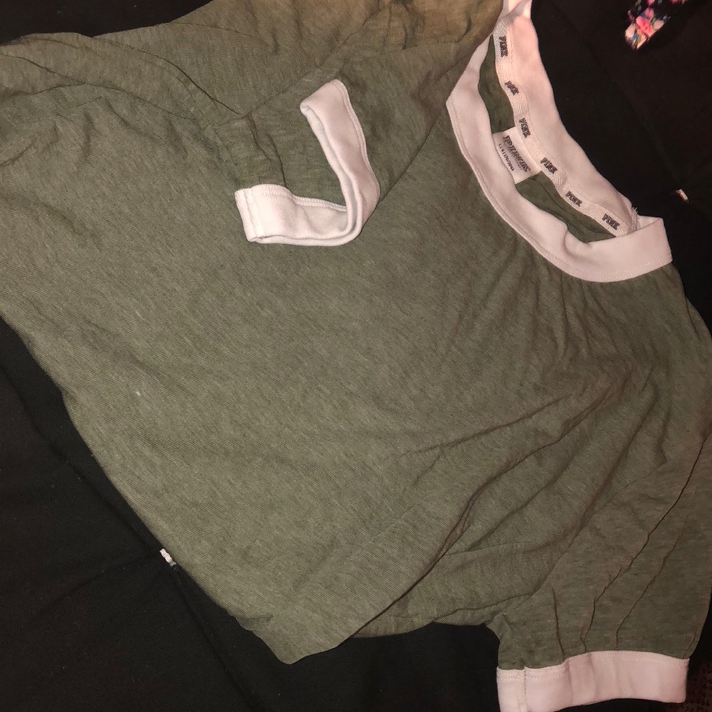 Tee shirt